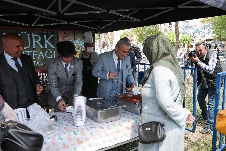 Kütahya'da 'Sıkıcık Çorbası' tanıtıldı -