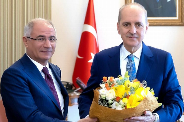 Kurtulmuş, başkanvekilliği görevini Efkan Ala'ya devretti -