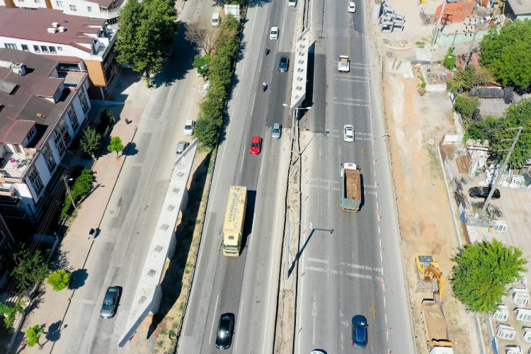 Kuruçeşme Tramvay Hattı’nda çelik kirişler hazırlanıyor -