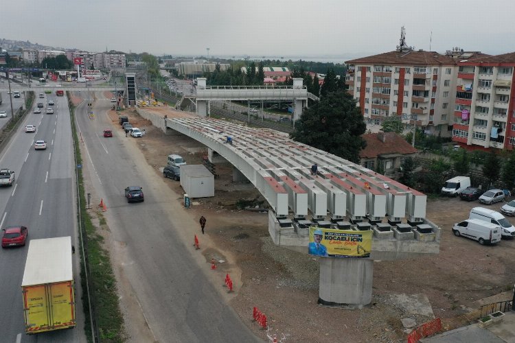 Kuruçeşme Tramvayı'nda 72 kirişin montajı tamamlandı -