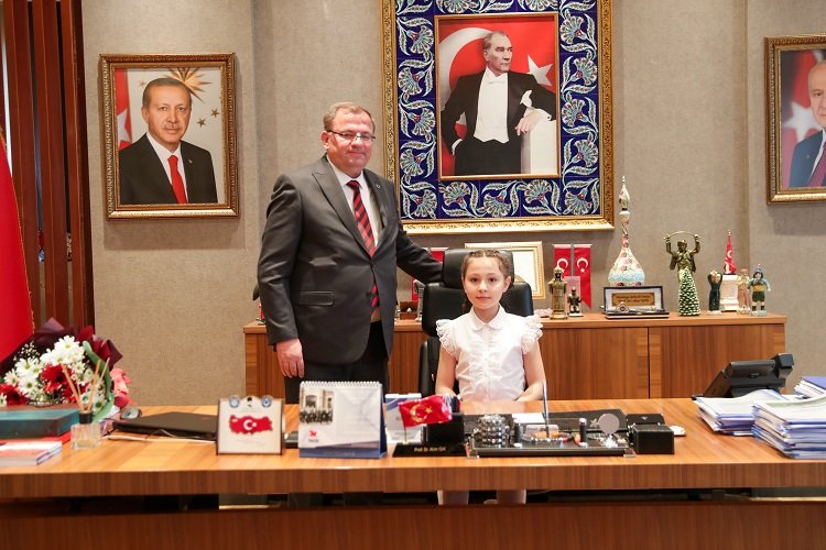Kütahya Belediye başkanlığı çocukların -