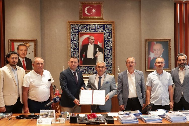 Kütahya Belediyesi Türkiye Kamu-Sen'le protokol imzaladı -