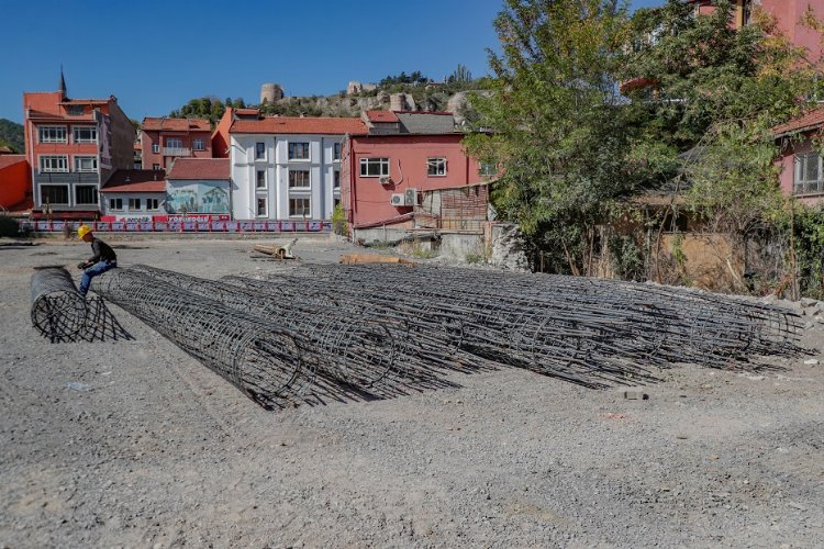 Kütahya'da 30 Ağustos İş Merkezi'ne ilk kazma -
