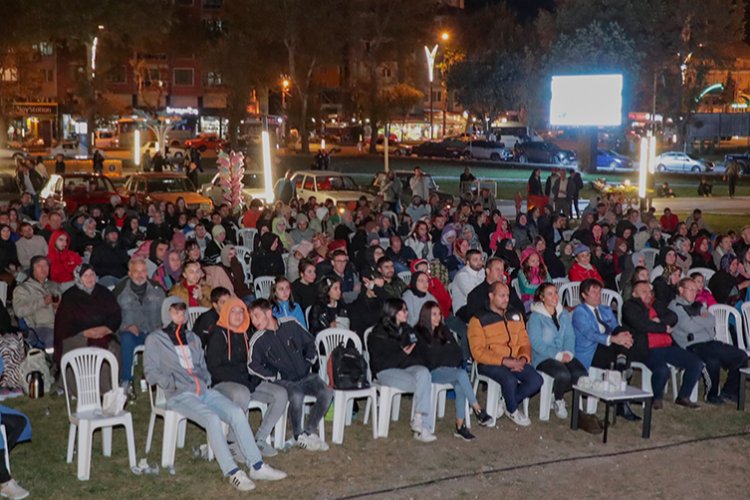 Kütahya'da 'açık hava'da sezon finali -
