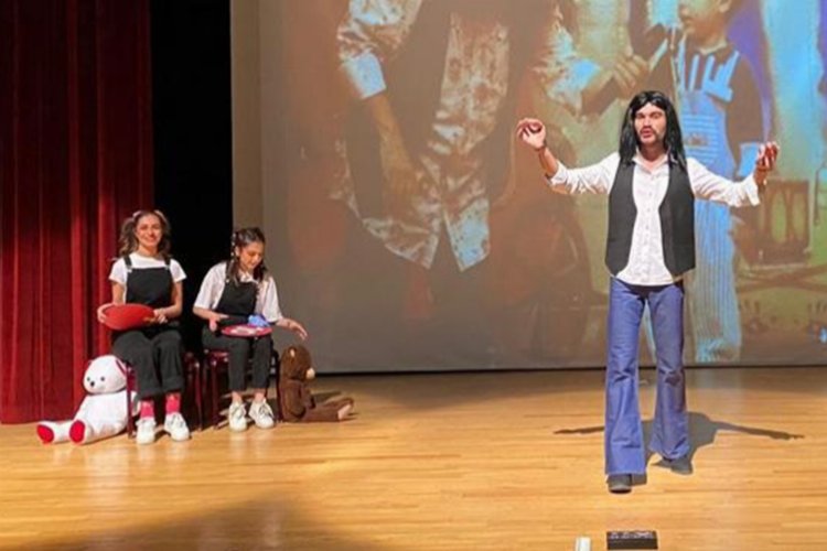 Kütahya'da 'Barış Manço ve Minik Vatanseverler' sahnelendi -