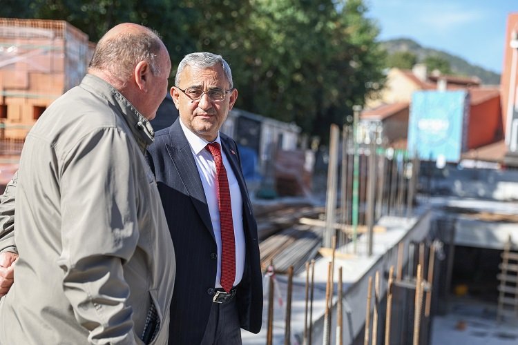 Kütahya'ya yeni zanaat çarşısı ve iş merkezi -