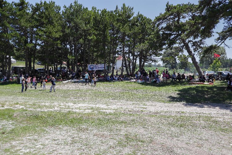 Kütahyalılar şenlikte stres attı -