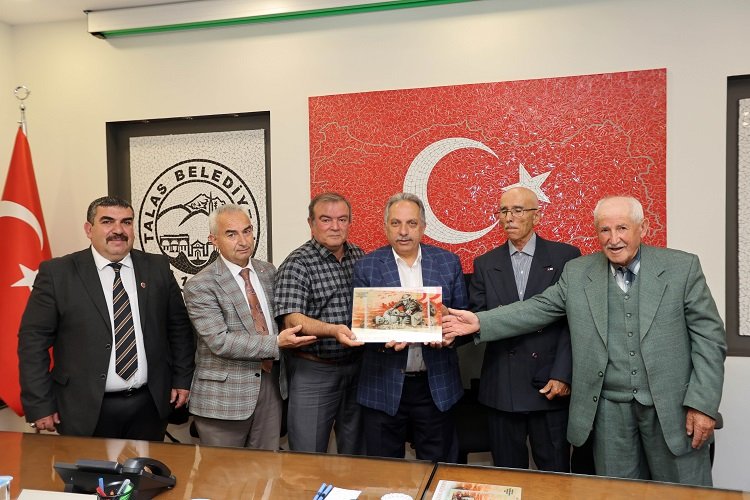 Kızılay Talas'tan Başkan Yalçın'a teşekkür -