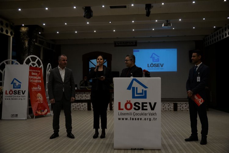 Lösemili çocuklar ve aileleri LÖSEV'in iftar yemeğinde buluştu -