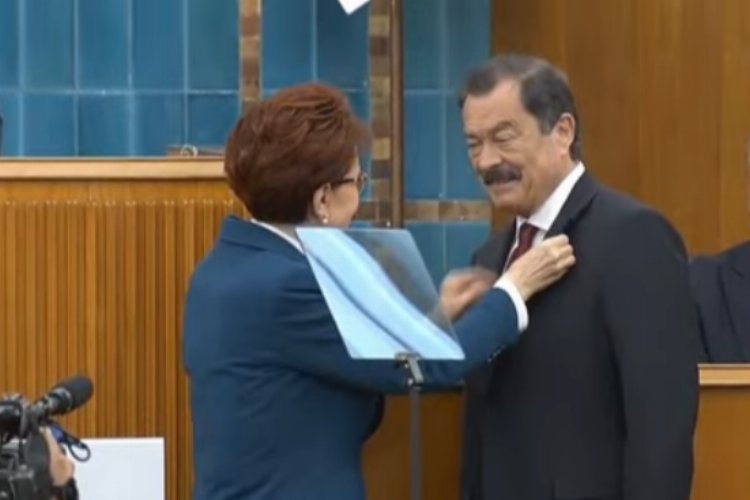 Lütfullah Kayalar İYİ Parti'ye katıldı -