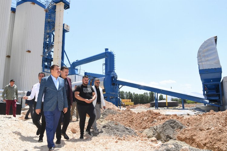 Malatya asfalt pletine kavuşuyor -