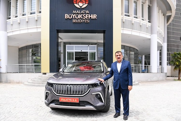 Malatya Büyükşehir Belediyesi makam aracı TOGG oldu -