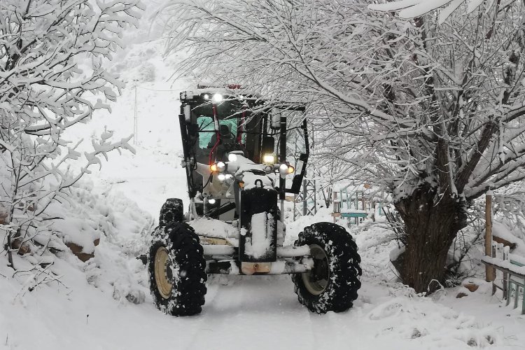Malatya Büyükşehir'den tam gaz karla mücadele -