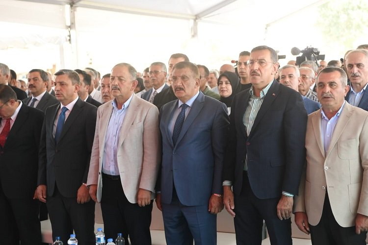 Malatya'da Bakırcılar Çarşısı'na ilk kazma -