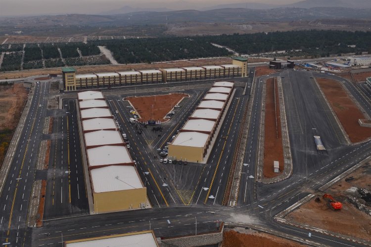 Malatya'da 'Buğday Pazarı' esnafları dükkanlarına kavuştu -