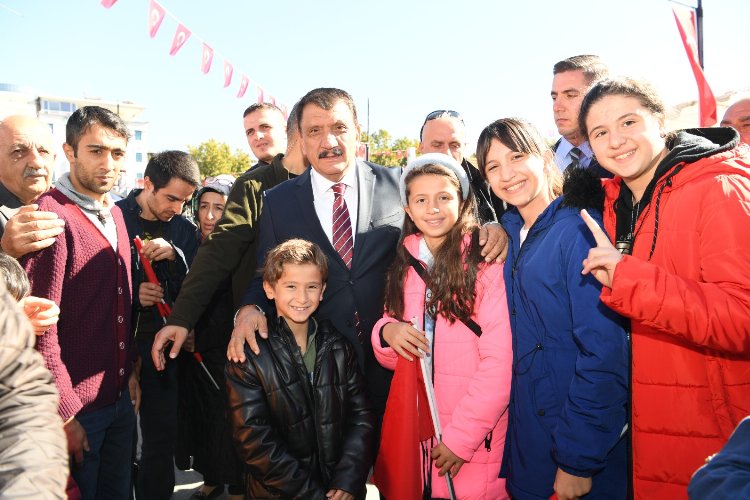 Malatya'da Cumhuriyet doyasıya kutlandı -