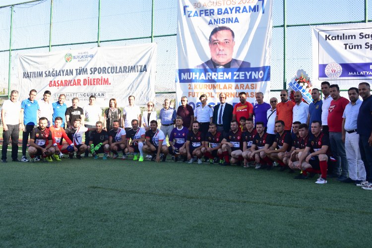 Malatya'da 'Muharrem Zeyno' anısına futbol turnuvası -