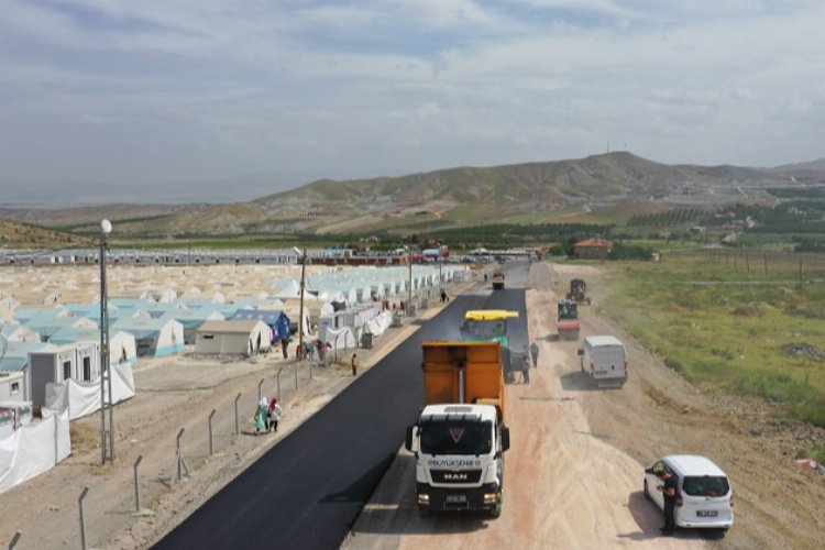 Malatya'da yol çalışmaları hız kesmiyor -