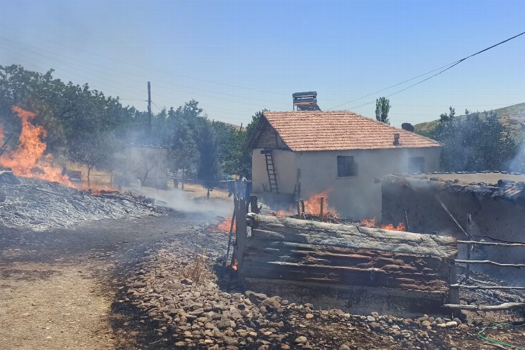 Malatya İtfaiyesi yangınlara karşı uyardı -