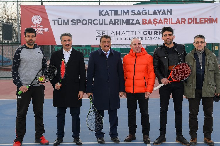 Malatya Kayısı Çiçeği Şenlikleri başladı -