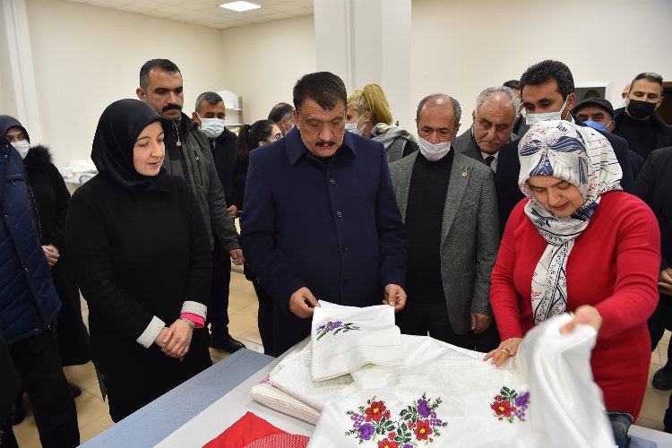 Malatya Tecde Kültür Merkezi'nde kadınlara yönelik kurs -