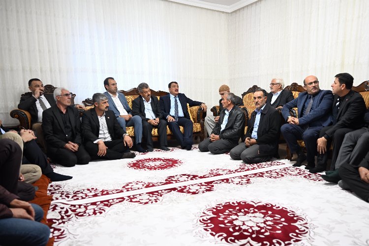Malatyalı muhtarlardan Başkan Gürkan'a teşekkür -