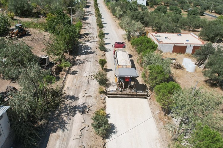 Manisa Büyükbelen'in yolu yenileniyor -