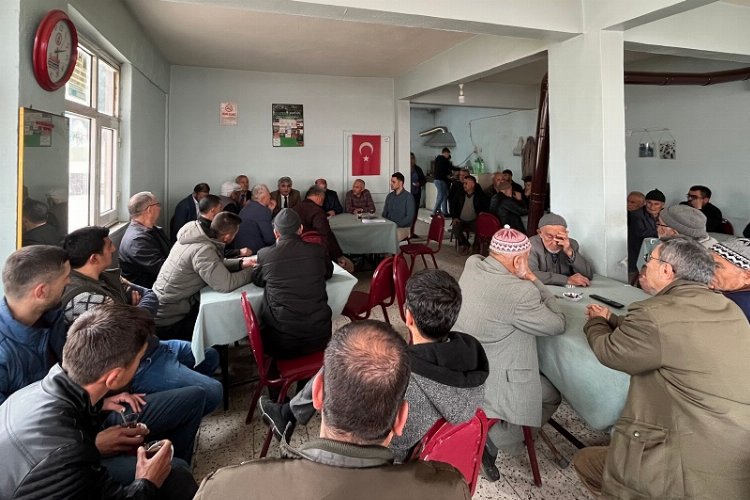 Manisa Büyükşehir, Akhisar'da üreticilerle buluştu -