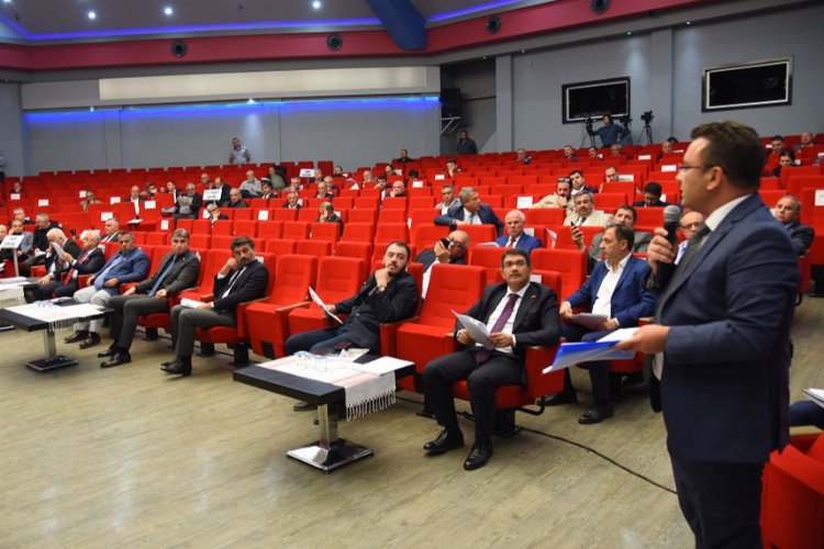 Manisa Büyükşehir Belediyesi'nin bütçesi fazlası verdi -