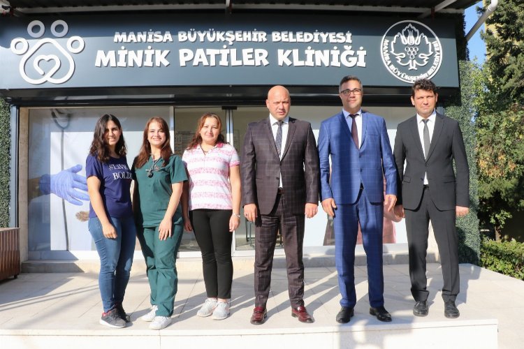 Manisa Büyükşehir patili dostların yanında -