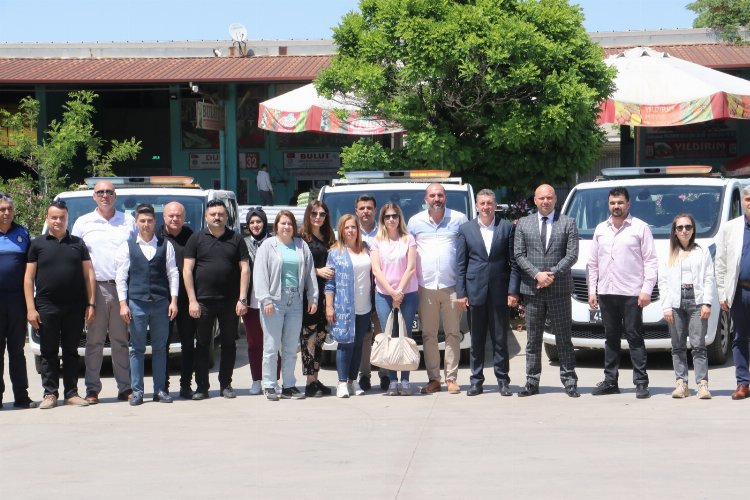 Manisa Büyükşehir Turgutlu'da hal sezonu açılış törenine katıldı -