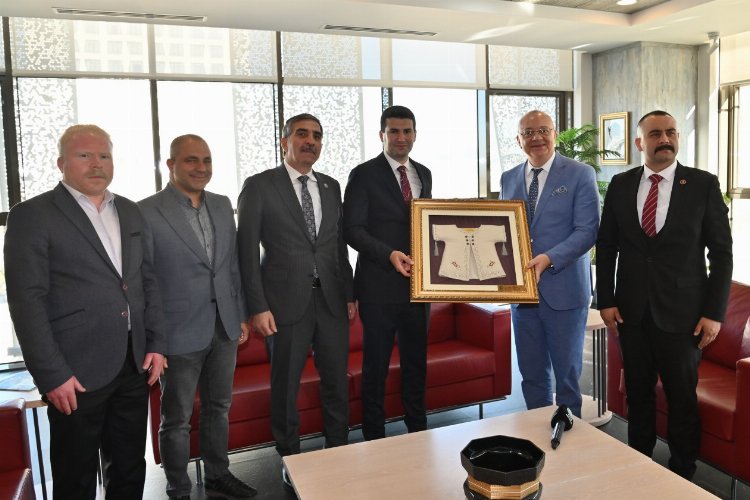 Manisa'da Başkan Ergün MHP kadrolarını ağırladı -