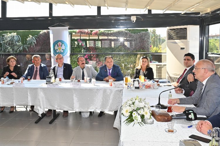 Manisa'da Başkan Ergün muhtarları ağırladı -
