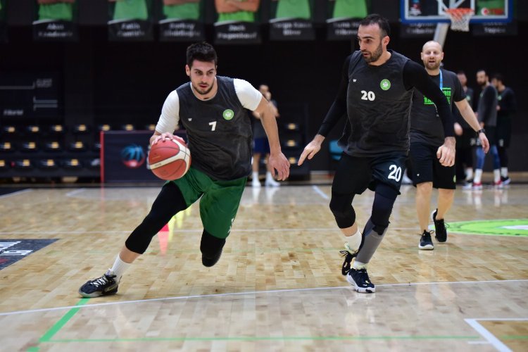 Manisa'da dev adamlar, Gemlik maçına konsantre -