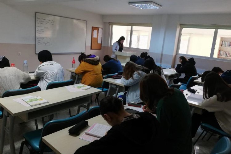 Manisa'da eğitime Büyükşehir desteği -