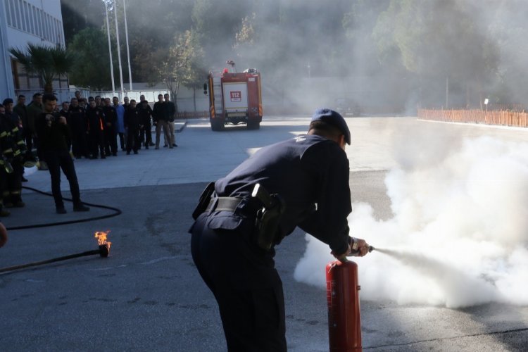 Manisa'da İtfaiye ve Jandarma'dan yangın tatbikatı -