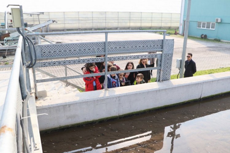 Manisa'da kolejli miniklerden çevreci ziyaret -