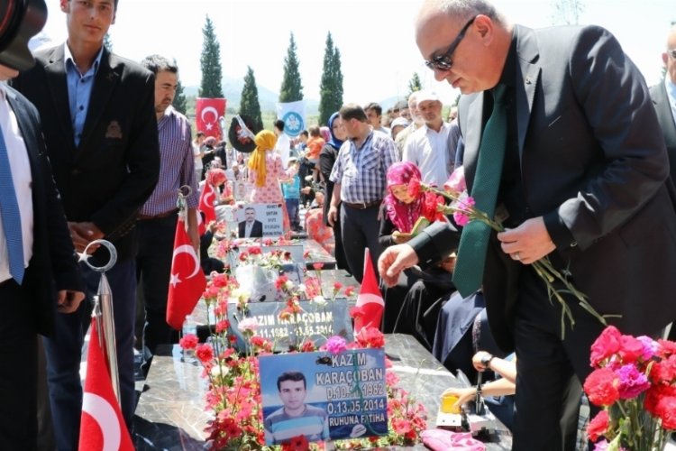 Manisa'da maden şehitleri anıldı -