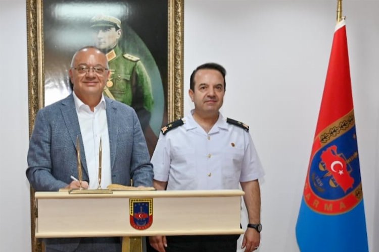 Manisa'da Tuğgeneral Tombul'a Başkan Ergün'den ziyaret -