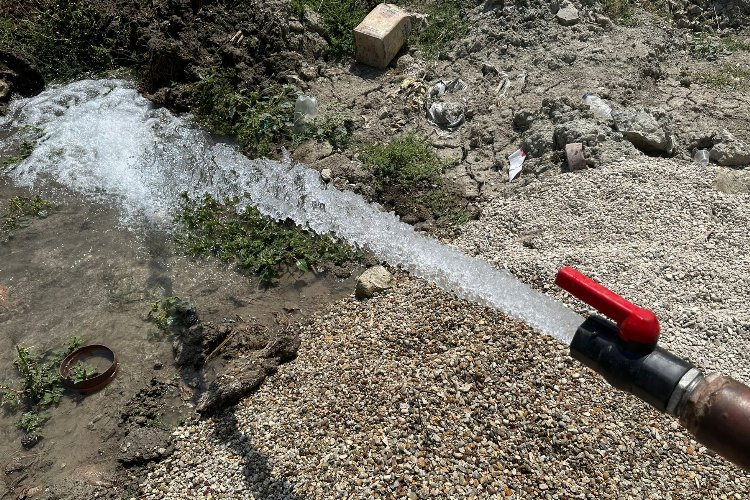 Manisa'da verimli bir sondaja daha kavuşuldu -