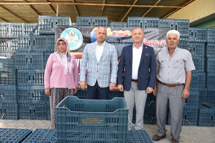 Manisa'da yüzde 100 hibeli kasa dağıtımına devam -