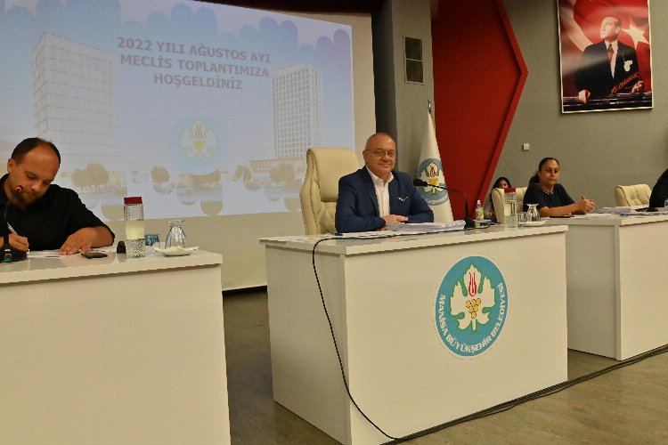 Manisa Meclisi'nde Başkan Ergün'den 'yüzde 129 zamlı ek protokol' bilgilendirmesi -