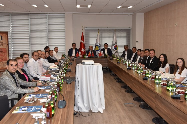 Manisa'nın Kırgızistanlı kardeşlerinden ziyaret -