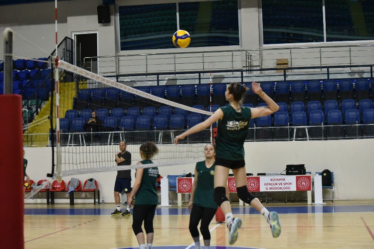 Manisa'nın sultanları çeyrek finalin ilk maçına hazır -