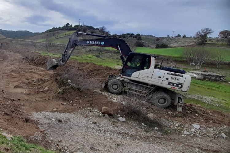 Manisa Selendi’nin 4 mahallesinde dere temizliği yapıldı -