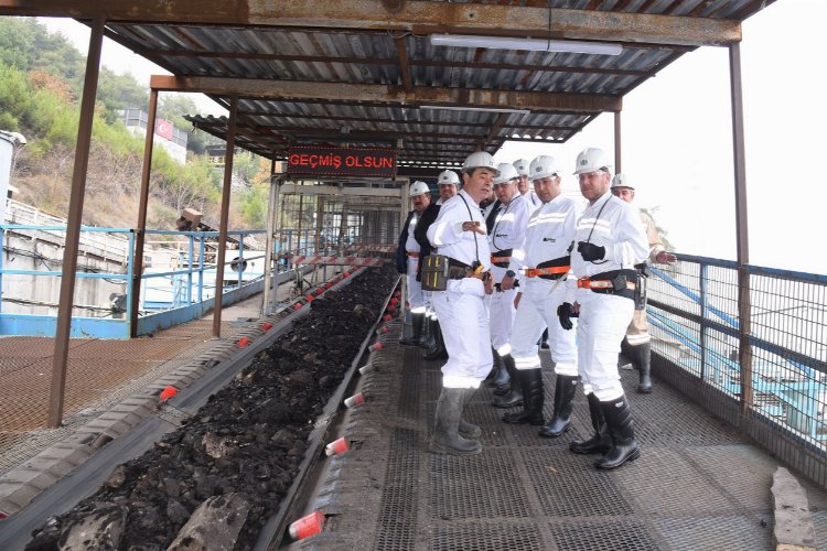 Manisa Soma'da madencilerin günü kutlandı -