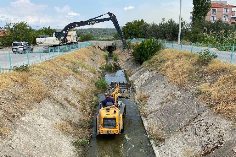 Manisa Soma'da su taşkınlarına karşı derelerde önlem -
