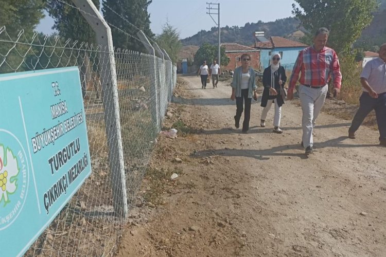 Manisa Turgutlu'da mezarlıklara güven geldi -