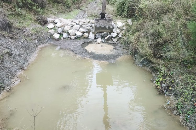 Manisa Yunusemre'de biriktirme havuzlarına temizlik -