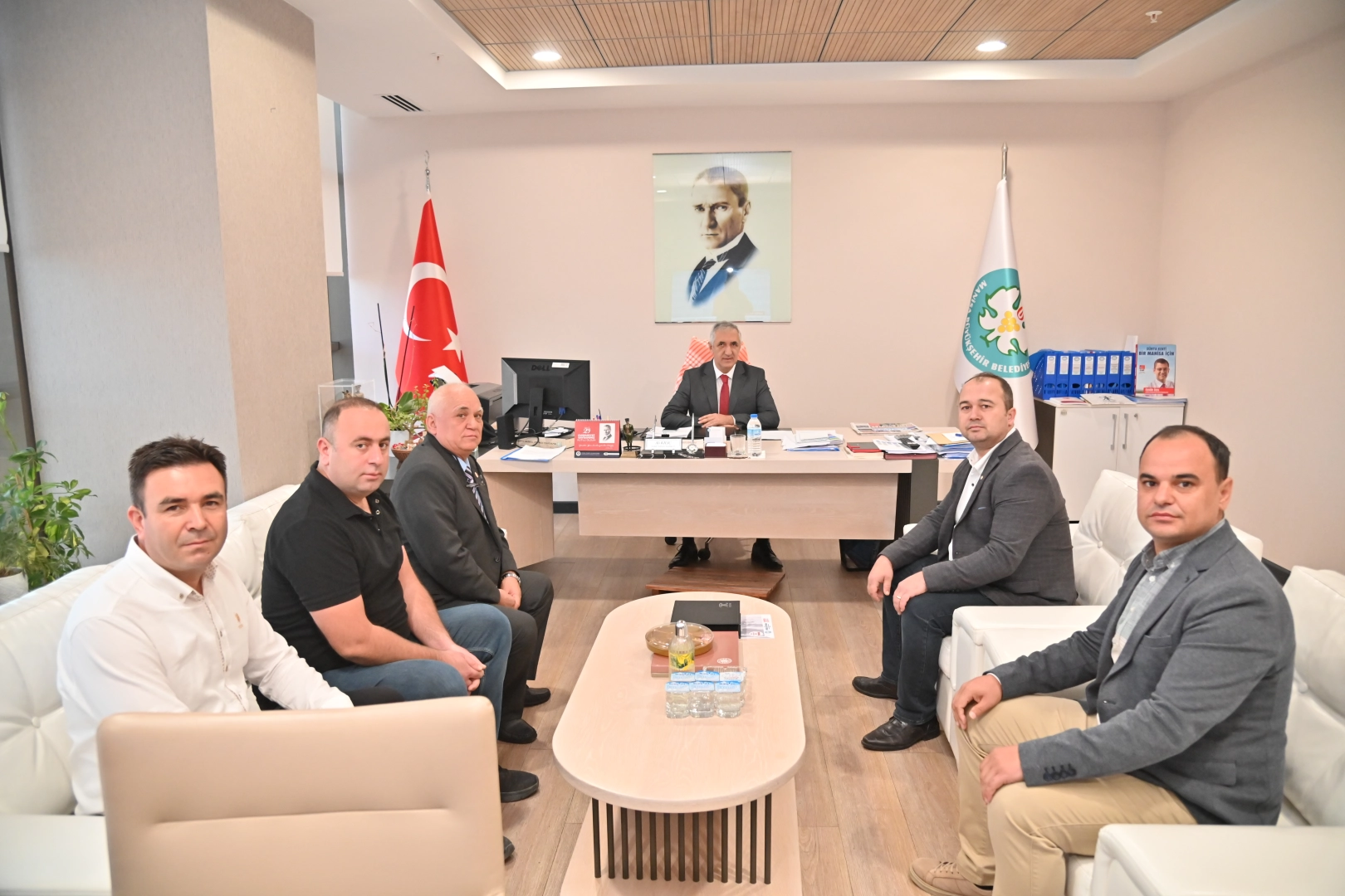 ManisaBüyükşehir'de personeli sevindiren kararlar -
